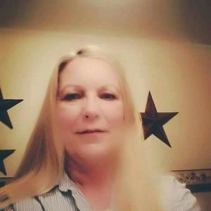 Meet your Posher, Pamela